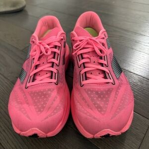 New Balance Men's Pink Running Sneakers ** USED ONCE - 12 Wide